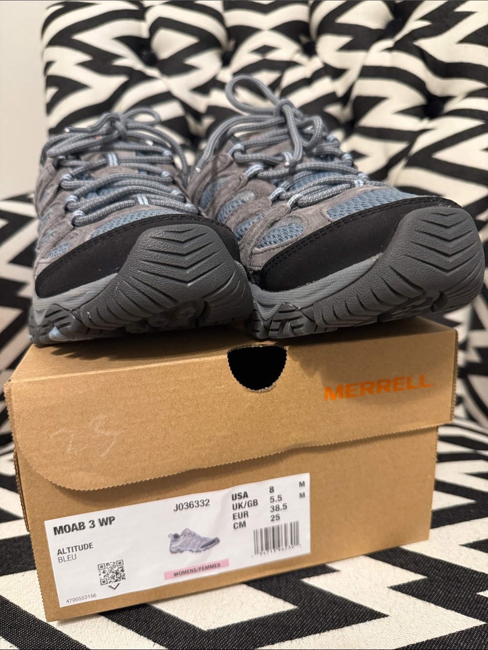 Merrell Women’s Moab 3 WP Waterproof Hiking Shoes - Gray/Blue